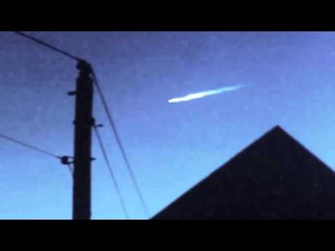CALIFORNIA METEORA NASCONDE UFO GEN.2015 CALIFORNIA METEORA NASCONDE UFO GEN.2015